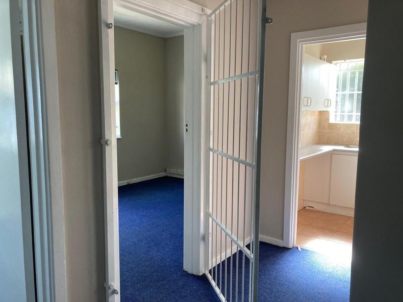 To Let Commercial Property for Rent in Newton Park Eastern Cape
